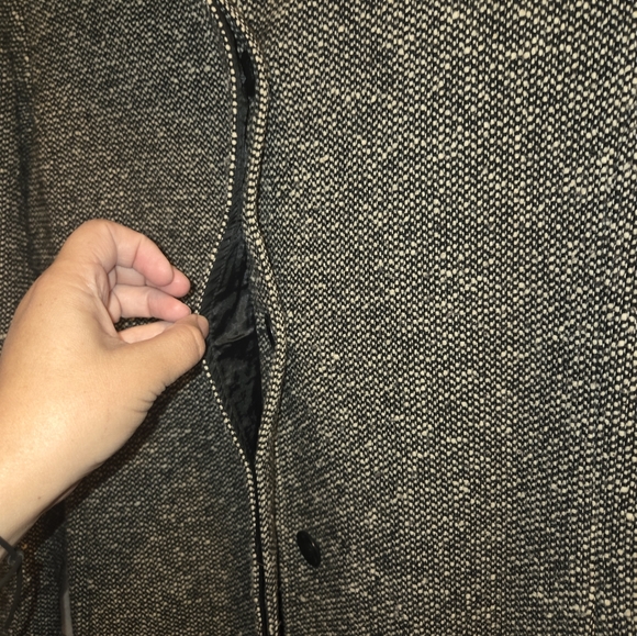 Eddie Bauer Women's Wool Coat - Picture 4 of 6
